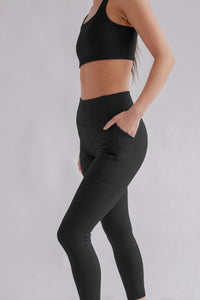 Compressive High-Rise Pocket Legging - Black